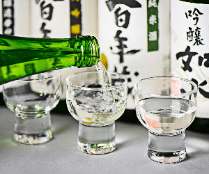 Sake Tasting at Hakata Hyakunengura Brewery in Fukuoka