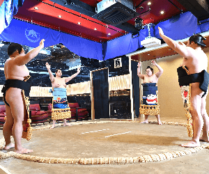 Asakusa Sumo Club ANNEX Show with Deluxe Japanese Cuisine in Tokyo