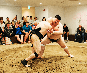 Sumo Studio Osaka Live Show and Audience Challenge in Hanazonocho
