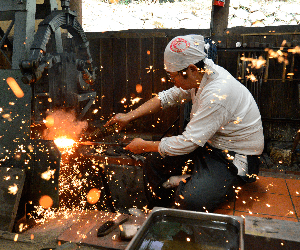 Aioi Swordsmith Demonstration and Samurai Knife Making